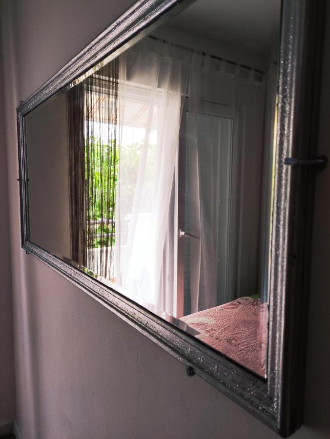 Apartmani Mara Rogoznica Рогозниця Екстер'єр фото