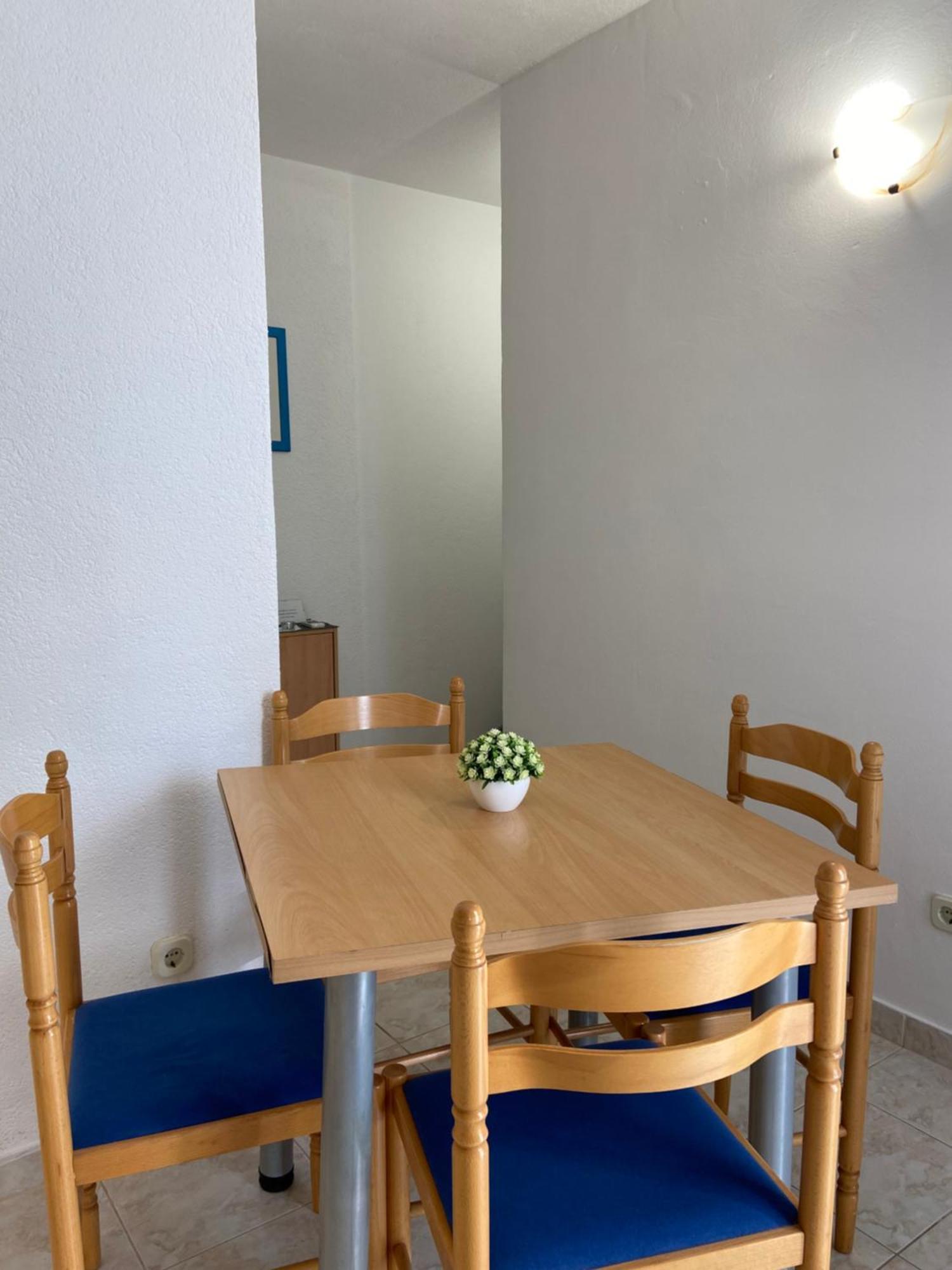 Apartmani Mara Rogoznica Рогозниця Екстер'єр фото