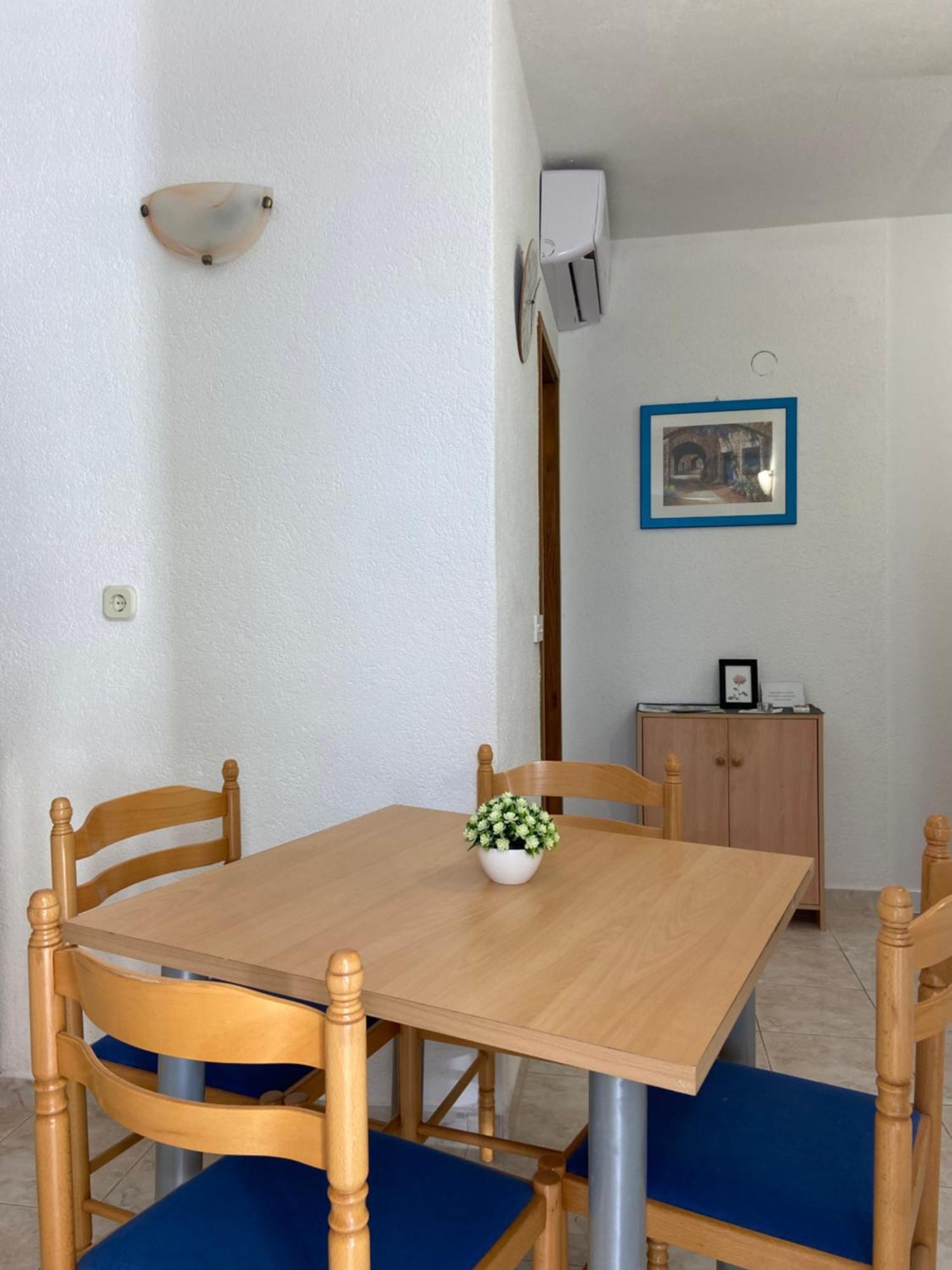 Apartmani Mara Rogoznica Рогозниця Екстер'єр фото